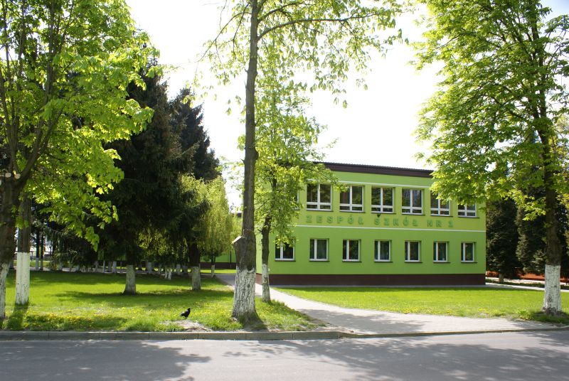 Zespół Szkół Nr 1 Zespół Szkół Nr 1
