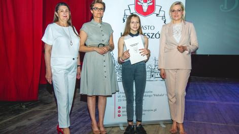 Powiększ zdjęcie